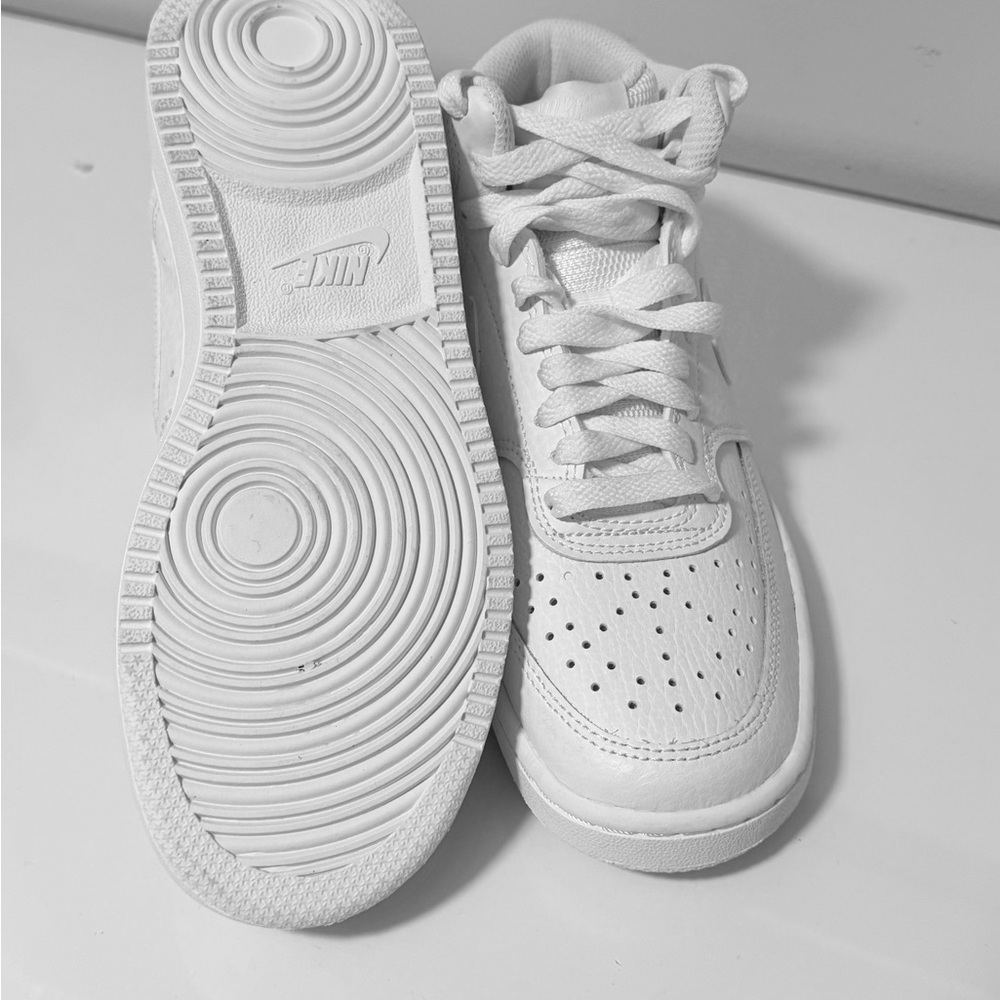 Nike White Sneakers - Picture 2 of 8
